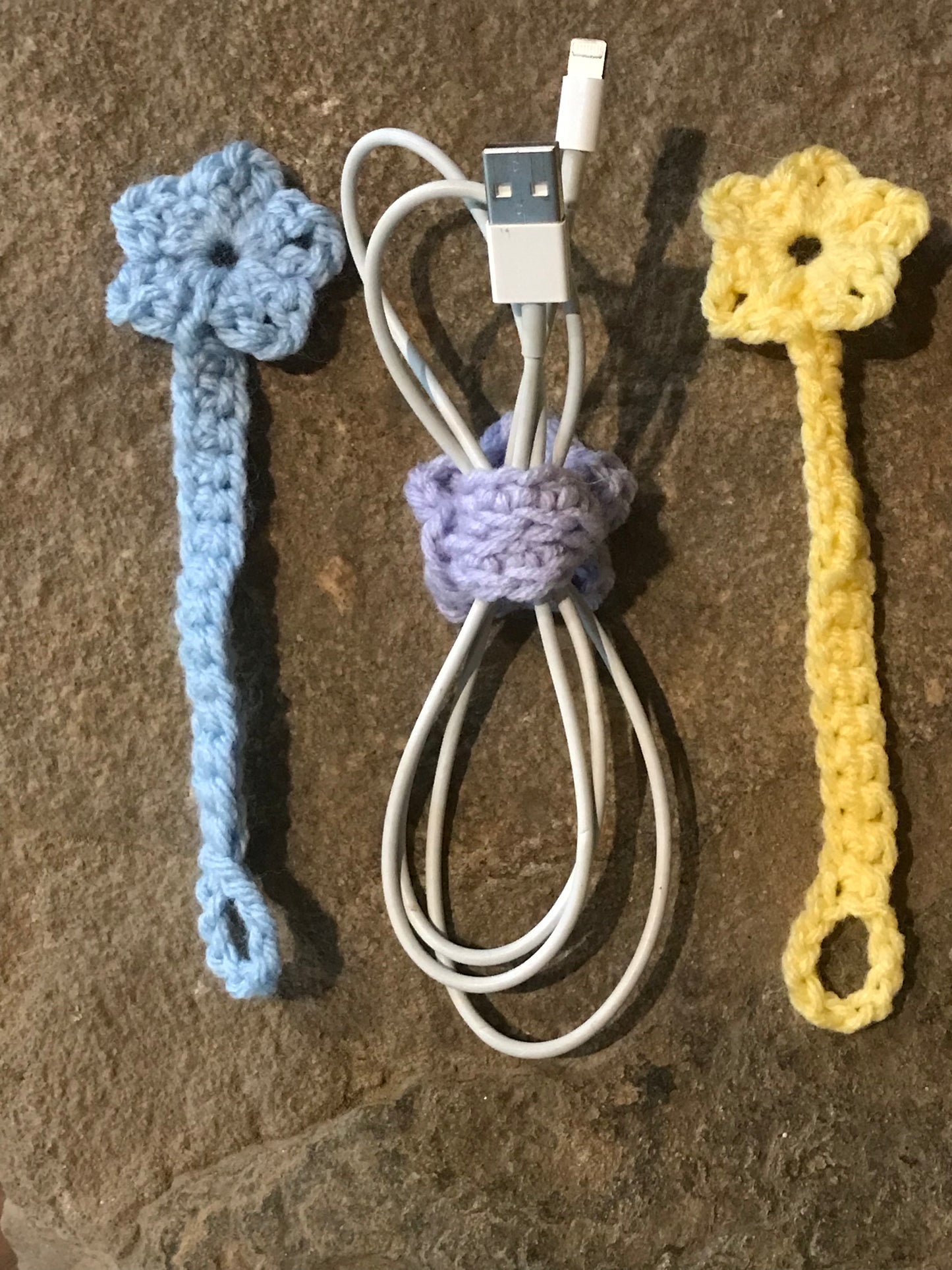 Crochet Star Cord Keeper/Organizer