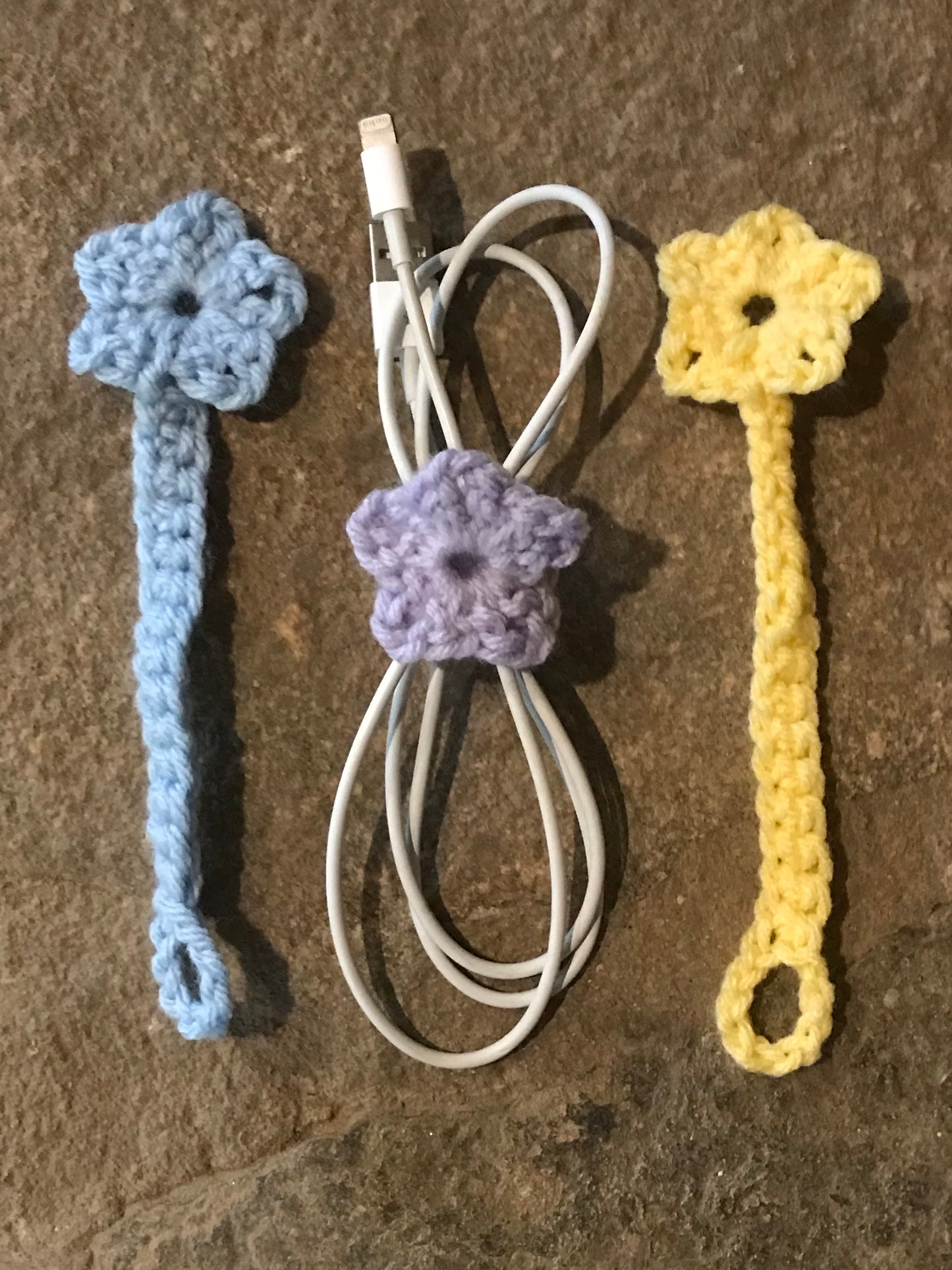 Crochet Star Cord Keeper/Organizer